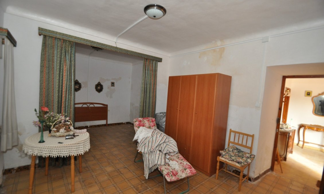 Segunda mano - Villa -
Chinorlet - Inland