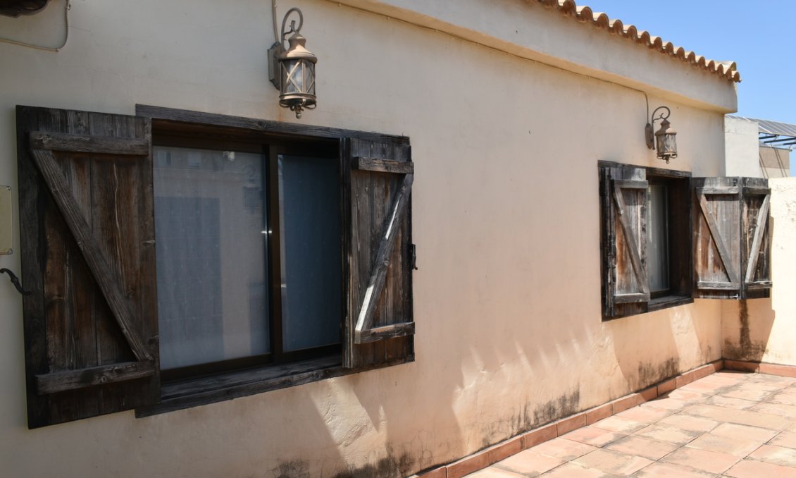 Segunda mano - Villa -
Algorfa - Inland