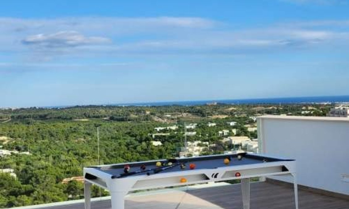Használt Ingatlanok - Tetőtéri lakás -
Campoamor - Costa Blanca