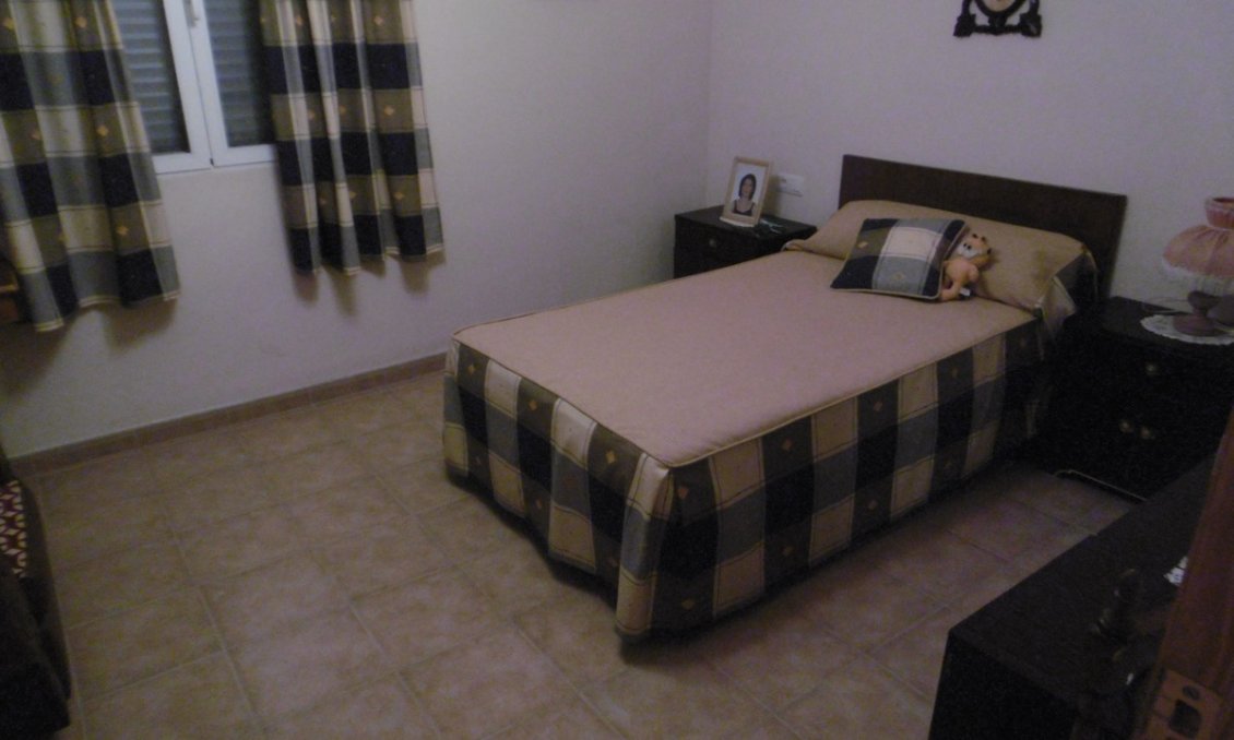 Segunda mano - Villa -
Yecla - Inland