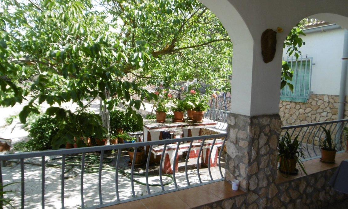 Segunda mano - Villa -
Yecla - Inland