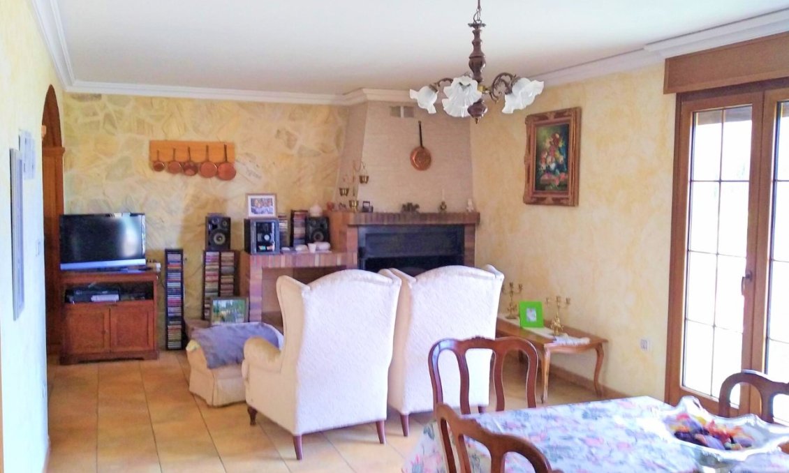 Segunda mano - Villa -
Aspe - Inland