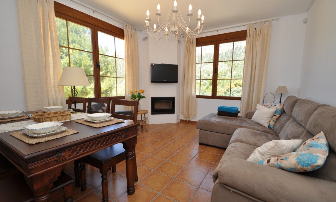 Segunda mano - Villa -
Castalla - Inland