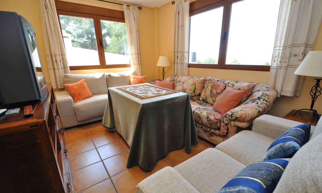 Segunda mano - Villa -
Castalla - Inland