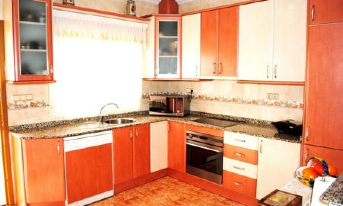 Segunda mano - Villa -
La Zenia - Costa Blanca