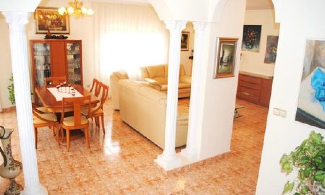 Segunda mano - Villa -
La Zenia - Costa Blanca