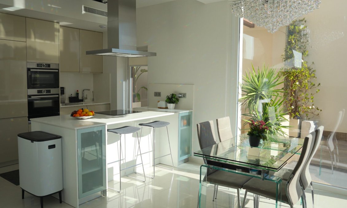 Segunda mano - Villa -
Ciudad Quesada - Costa Blanca