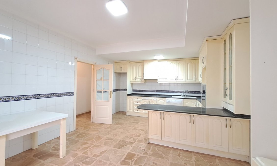 Használt Ingatlanok - Apartman -
Torrevieja - Costa Blanca