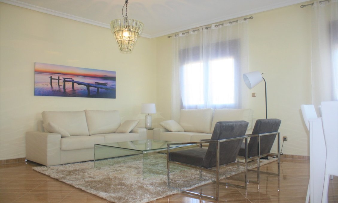 Wiederverkauf - Villa -
Los Altos - Costa Blanca
