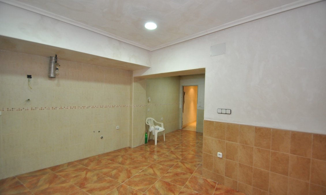 Segunda mano - Town House -
Novelda - Inland