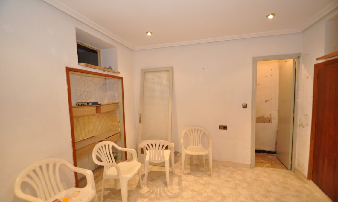 Segunda mano - Town House -
Novelda - Inland