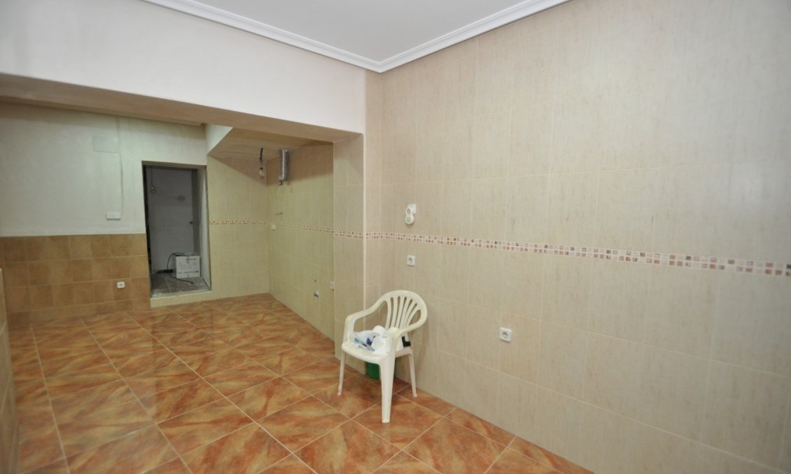 Segunda mano - Town House -
Novelda - Inland