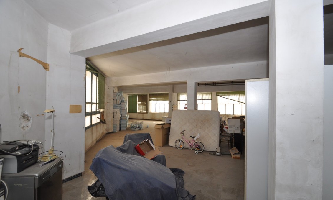 Segunda mano - Town House -
Petrer - Inland