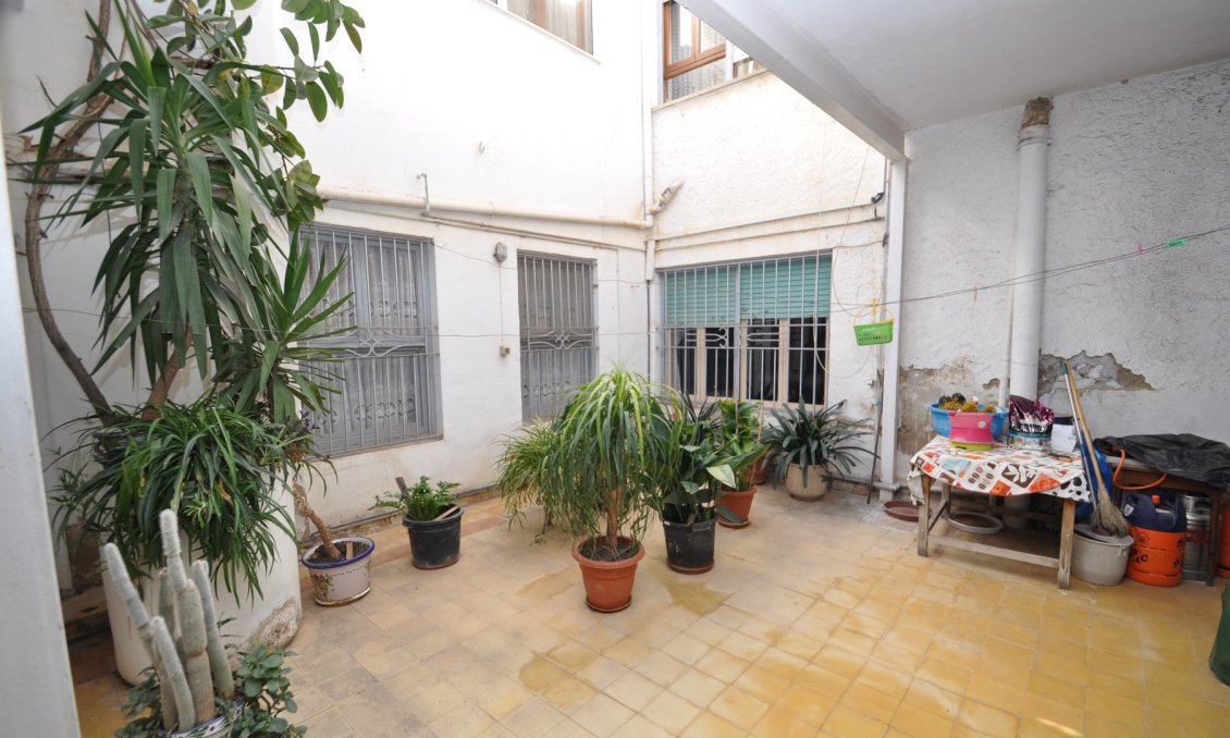Segunda mano - Town House -
Petrer - Inland