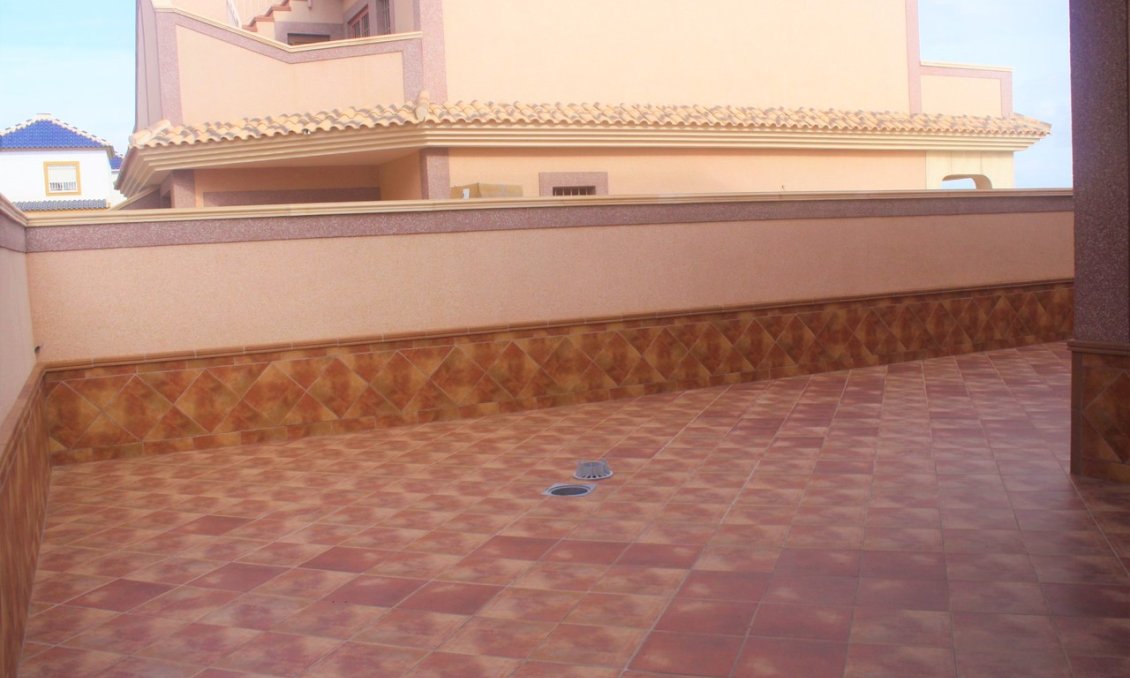 Segunda mano - Town House -
Los Altos - Costa Blanca