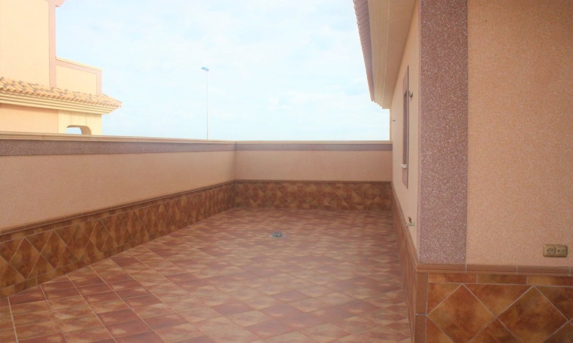Segunda mano - Town House -
Los Altos - Costa Blanca