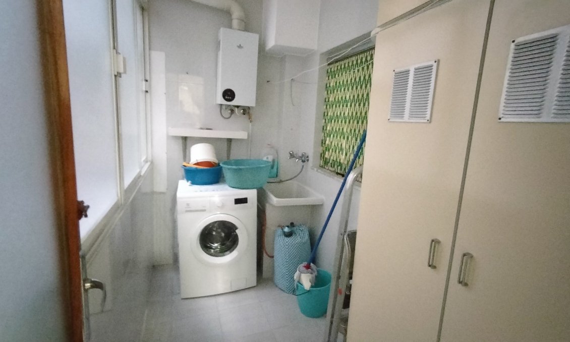 Segunda mano - Apartamento -
Sax - Inland