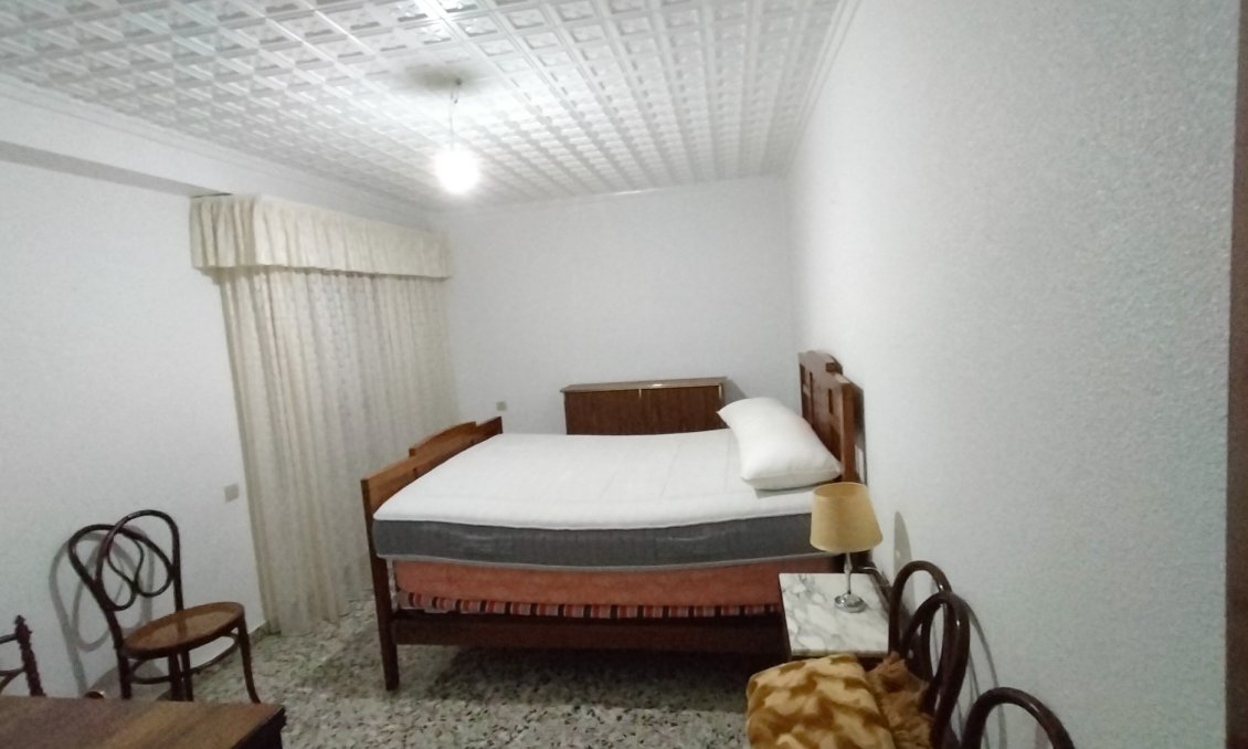 Segunda mano - Apartamento -
Sax - Inland