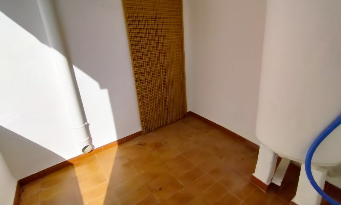 Wiederverkauf - Town House -
Sax - Inland