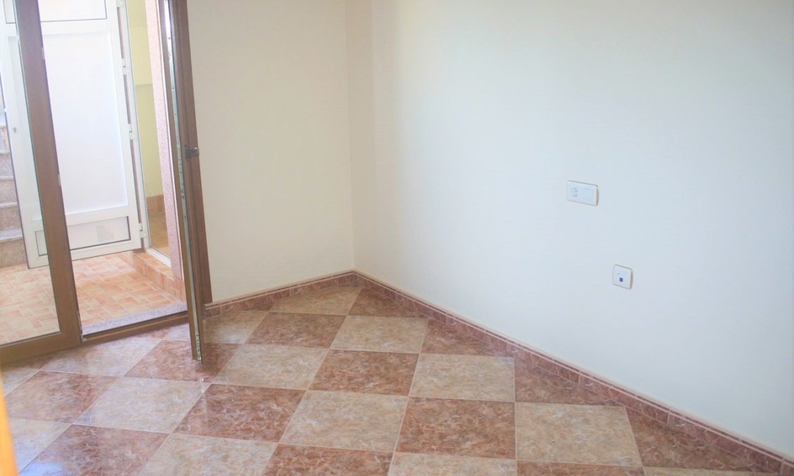 Segunda mano - Town House -
Los Altos - Costa Blanca