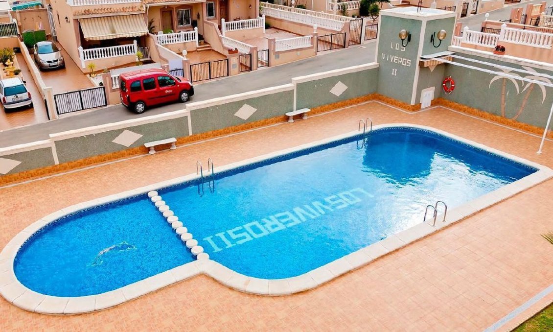 Segunda mano - Town House -
Los Altos - Costa Blanca