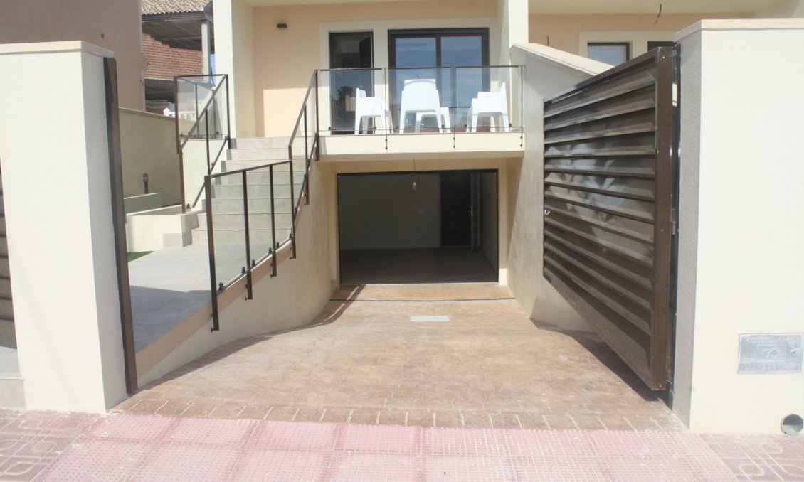 Segunda mano - Town House -
Los Altos - Costa Blanca