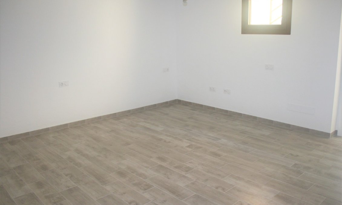 Segunda mano - Town House -
Los Altos - Costa Blanca