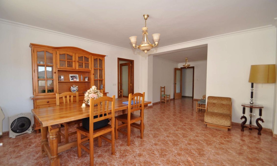 Segunda mano - Town House -
Ibi - Costa Blanca