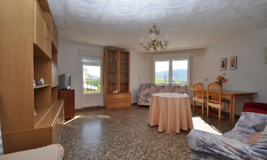 Segunda mano - Town House -
Ibi - Costa Blanca