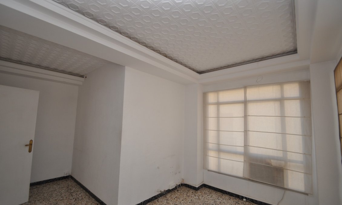 Segunda mano - Apartamento -
Pinoso - Inland