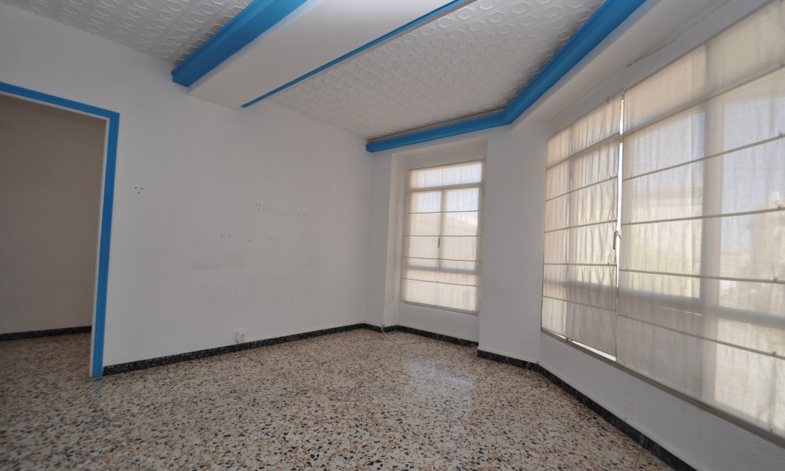Segunda mano - Apartamento -
Pinoso - Inland