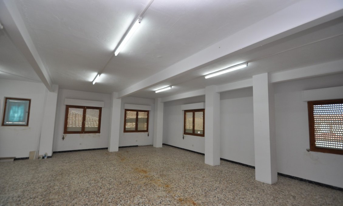 Segunda mano - Apartamento -
Pinoso - Inland