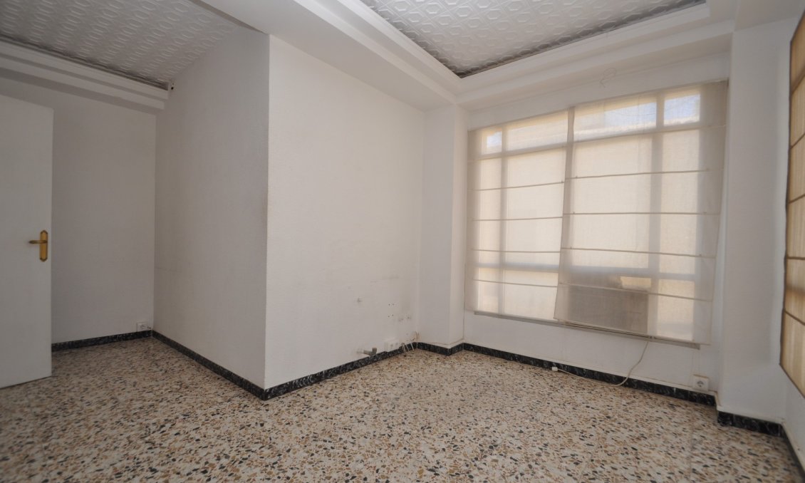 Segunda mano - Apartamento -
Pinoso - Inland