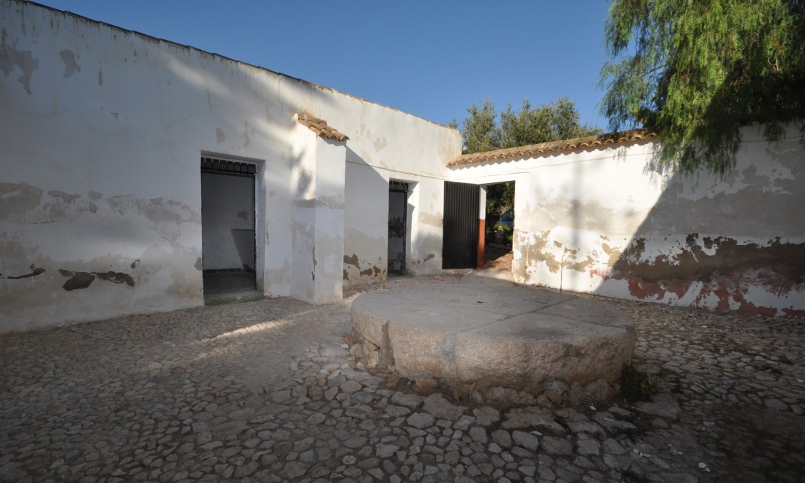 Segunda mano - Villa -
Fortuna - Inland