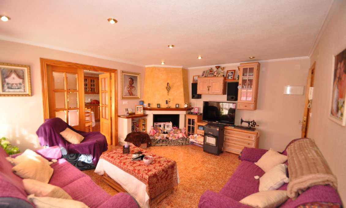 Segunda mano - Town House -
Pinoso - Inland