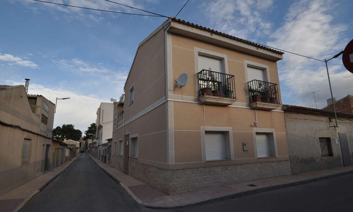 Segunda mano - Town House -
Pinoso - Inland