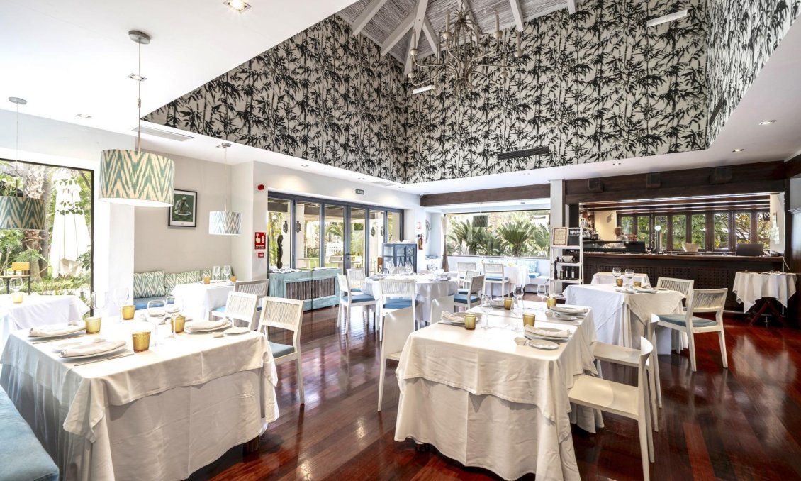 Neue Gebäude - Villa -
Estepona - Atalaya del Golf