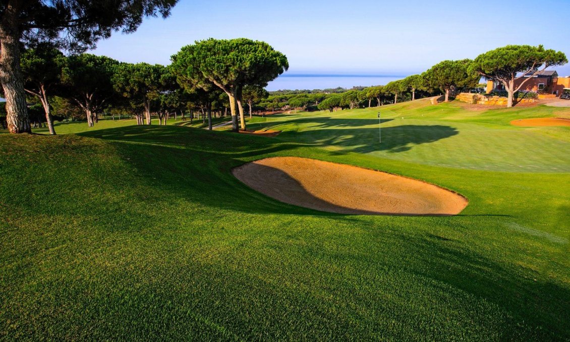 Obra nueva - Apartamento -
Marbella - Cabopino Golf