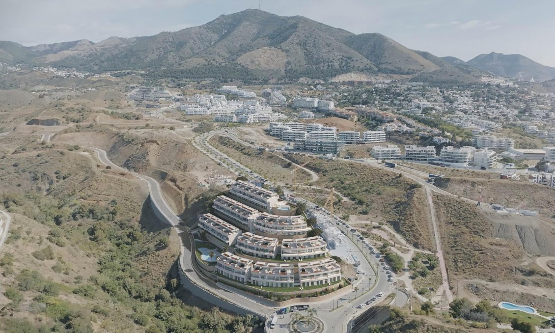 Obra nueva - Town House -
Fuengirola - Higueron