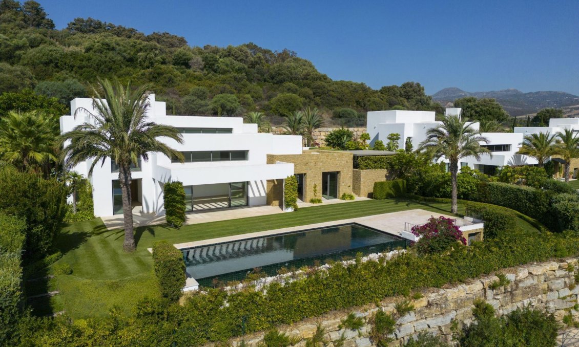 Új építésű - Villa -
Casares - Pedregales