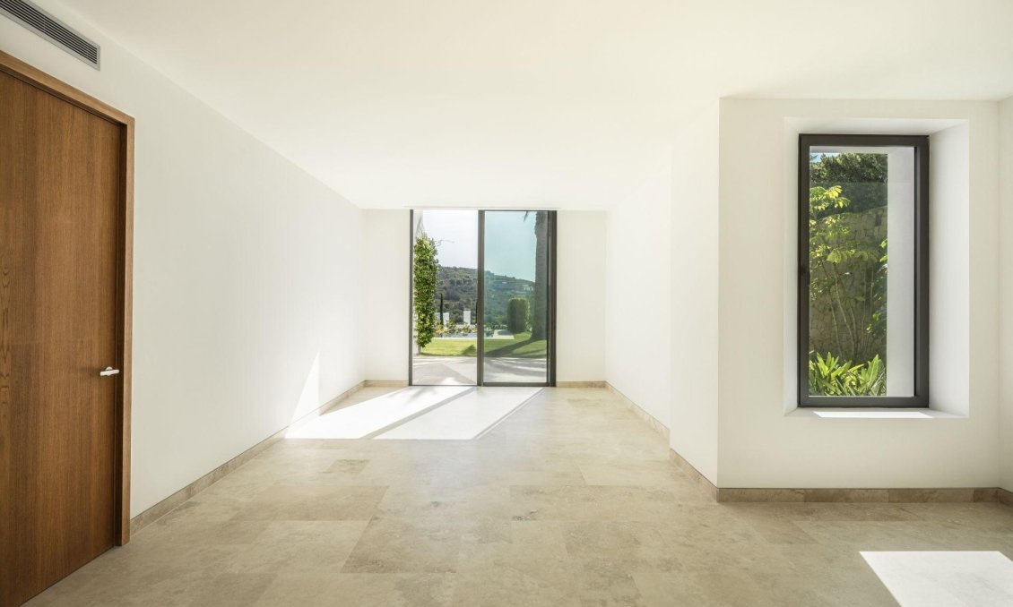 Új építésű - Villa -
Casares - Pedregales