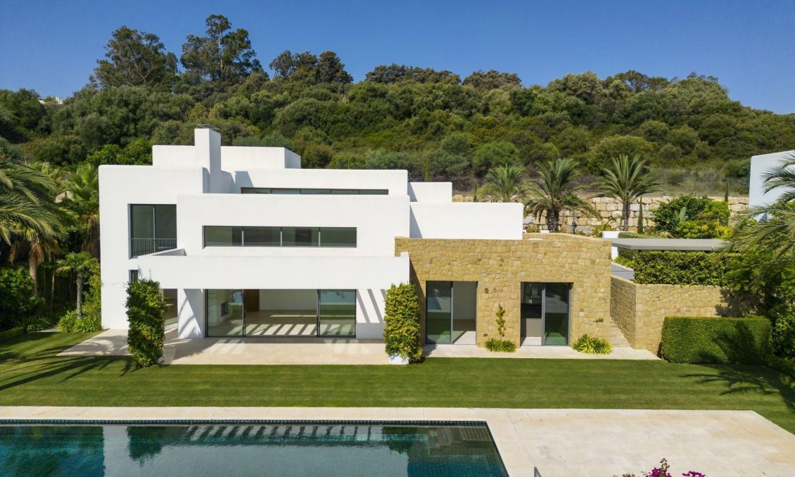 Új építésű - Villa -
Casares - Pedregales