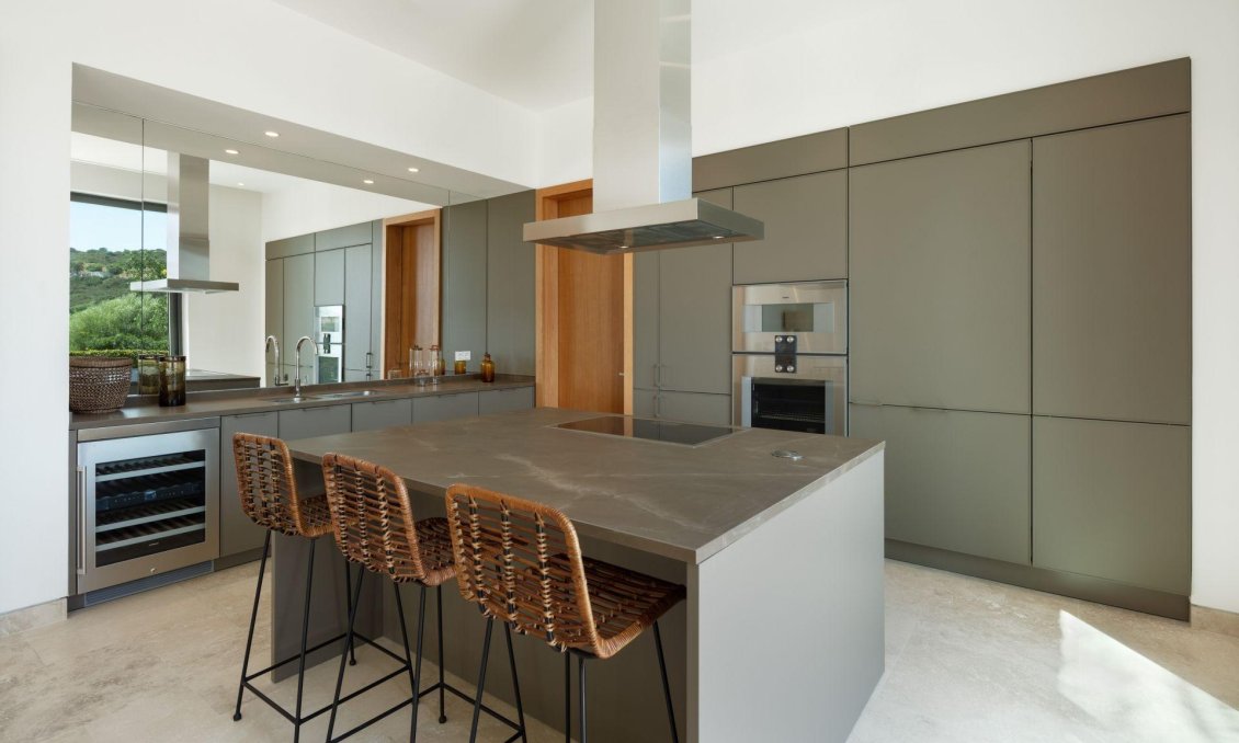 Obra nueva - Villa -
Casares - Pedregales