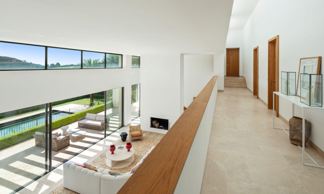 Obra nueva - Villa -
Casares - Pedregales