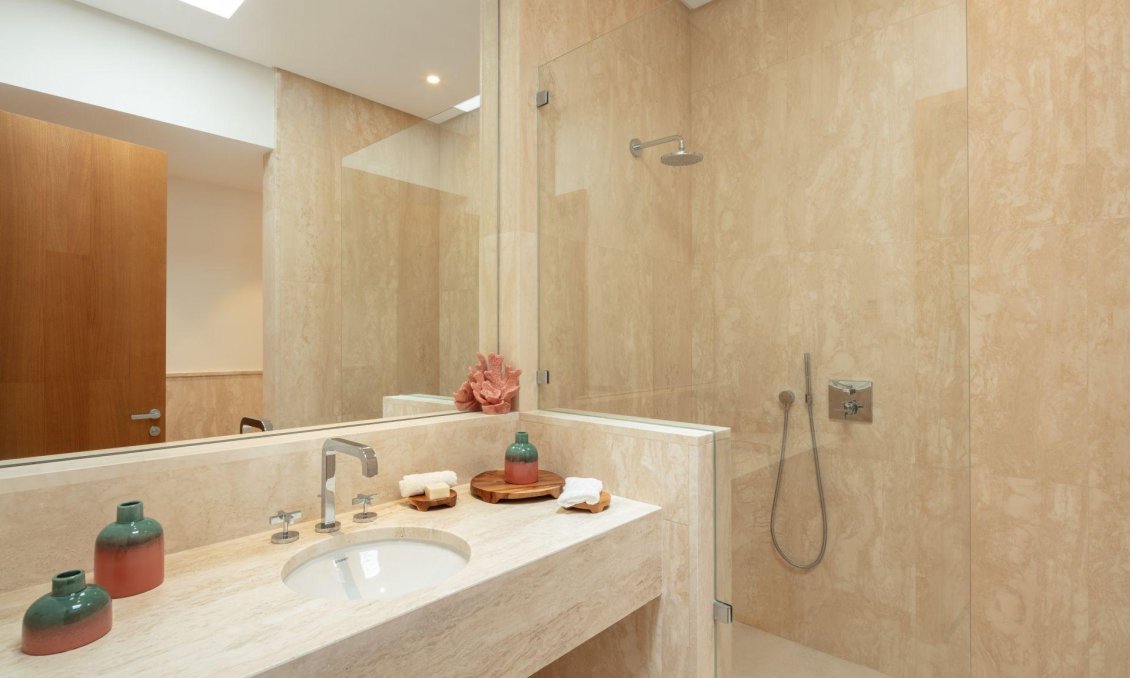 Obra nueva - Villa -
Casares - Pedregales