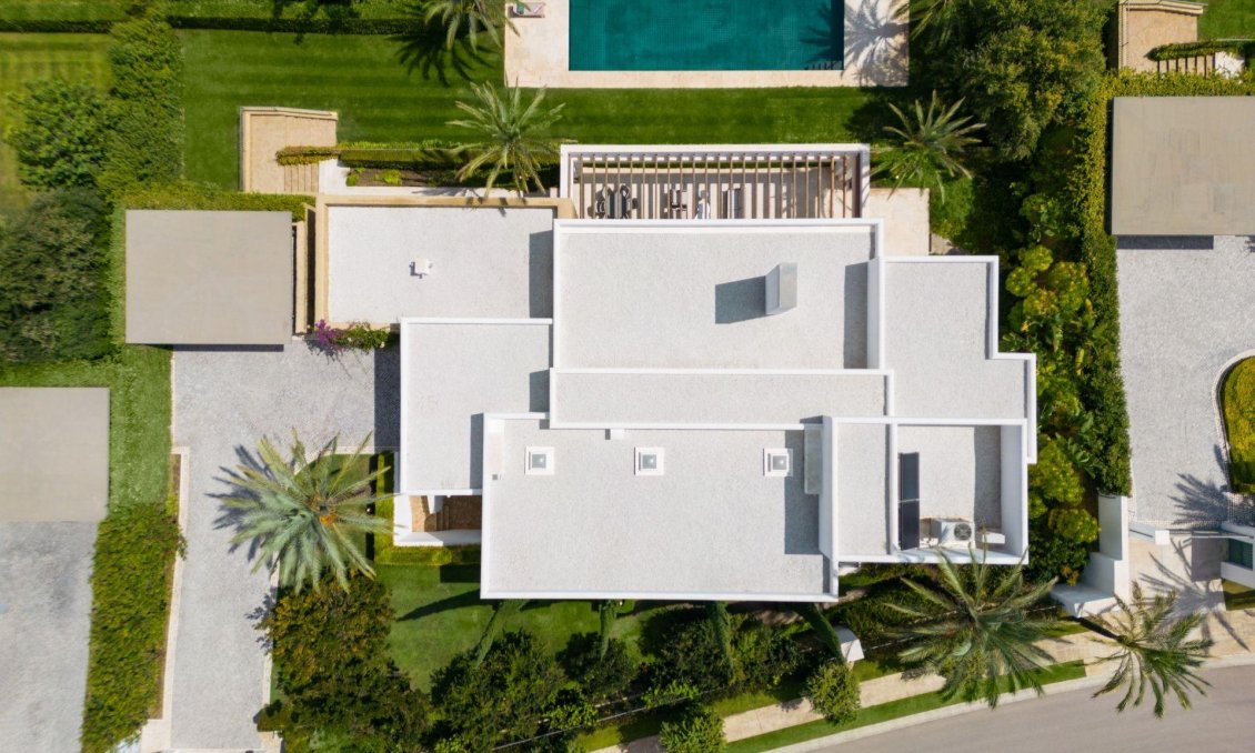 Obra nueva - Villa -
Casares - Pedregales