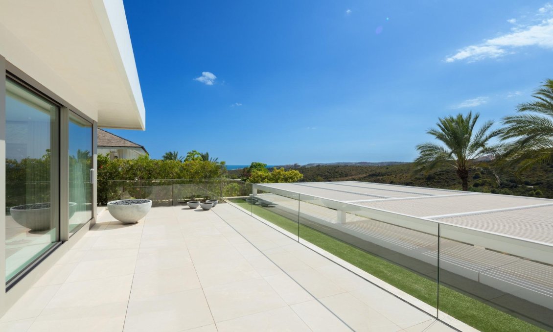 Obra nueva - Villa -
Casares - Pedregales