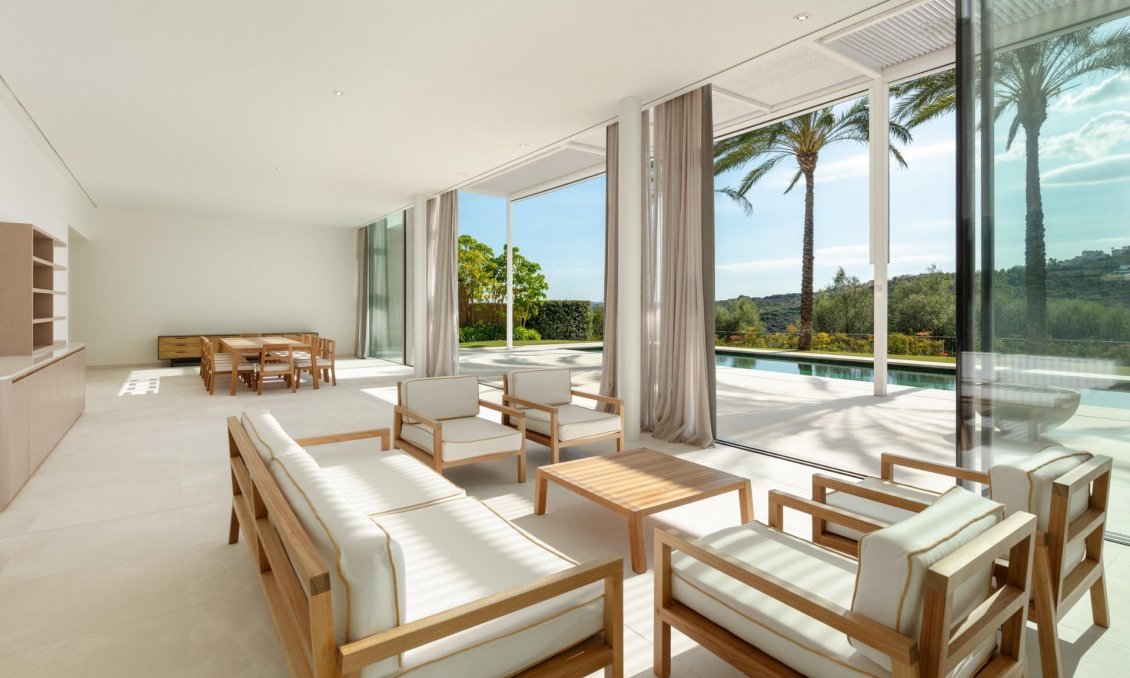 Obra nueva - Villa -
Casares - Pedregales