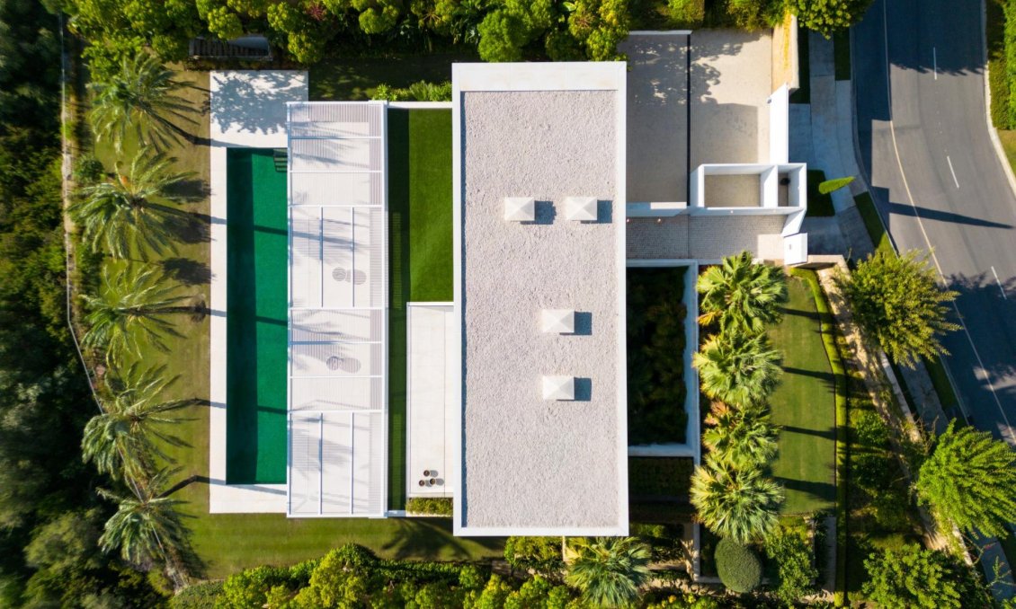 Obra nueva - Villa -
Casares - Pedregales