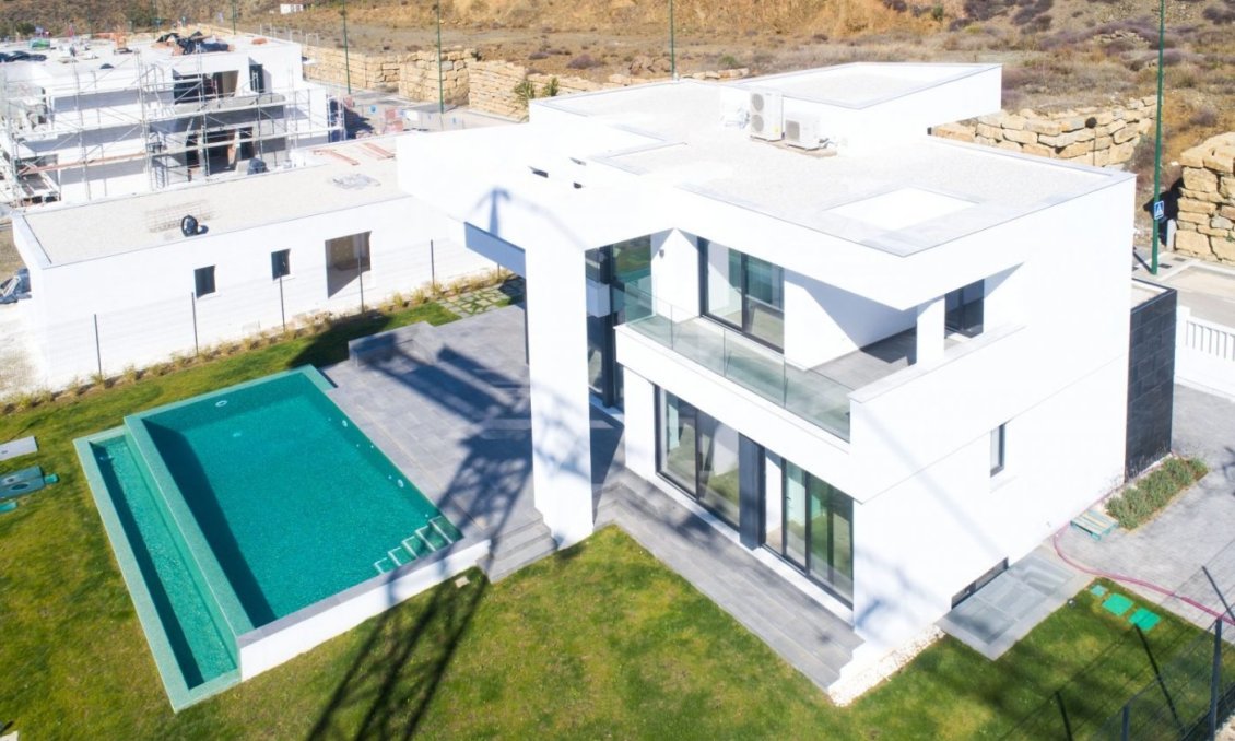 Obra nueva - Villa -
Málaga - Limonar